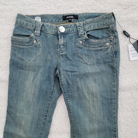 Daisy Fuentes Petites Jeans - Picture 2 of 13